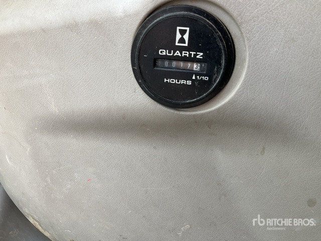 2005 New Holland E 385 Tracked Excavator - حفارات زحافة: صور 1 2005 New Holland E 385 Tracked Excavator - حفارات زحافة: صور 1