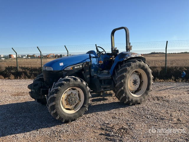 2005 New Holland TD95D 4WD Tractor - جرار: صور 2 2005 New Holland TD95D 4WD Tractor - جرار: صور 2