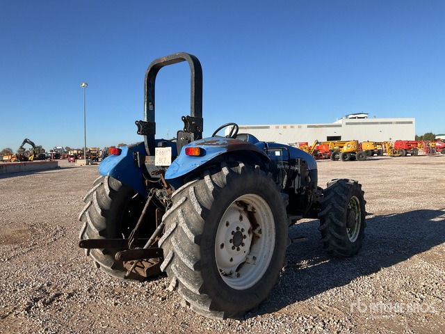 2005 New Holland TD95D 4WD Tractor - جرار: صور 3 2005 New Holland TD95D 4WD Tractor - جرار: صور 3