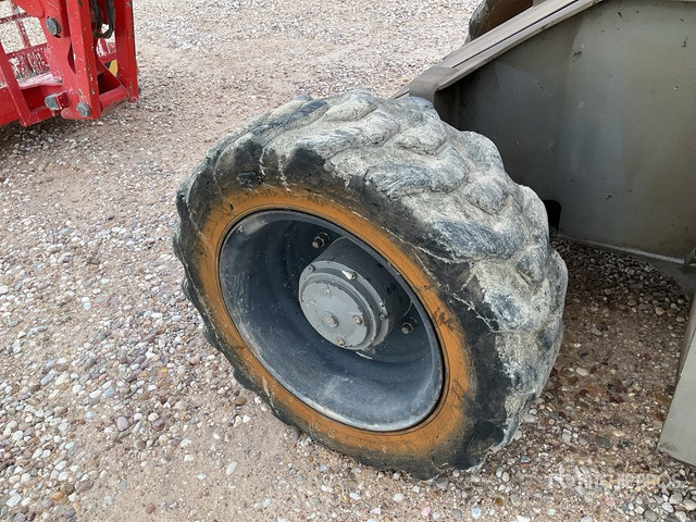 2006 Haulotte HA12PX 4WD Diesel Articulating Boom Lift - رافعات سلة مفصلية: صور 4 2006 Haulotte HA12PX 4WD Diesel Articulating Boom Lift - رافعات سلة مفصلية: صور 4