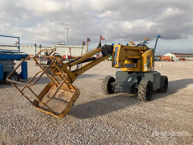 2007 Haulotte HA12PX 4WD Diesel Articulating Boom Lift - رافعات سلة مفصلية: صور 3 2007 Haulotte HA12PX 4WD Diesel Articulating Boom Lift - رافعات سلة مفصلية: صور 3