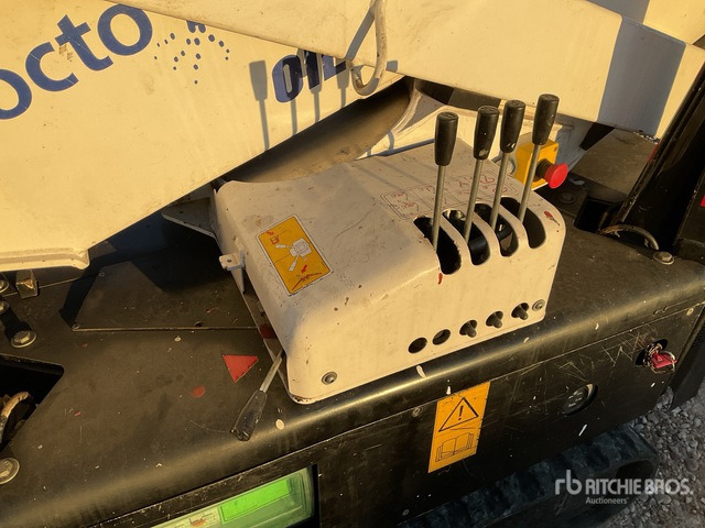 2007 Oil & Steel OCTOPUSSY 1715 Crawler Diesel Articulating Boom Lift - رافعات سلة مفصلية: صور 4 2007 Oil & Steel OCTOPUSSY 1715 Crawler Diesel Articulating Boom Lift - رافعات سلة مفصلية: صور 4