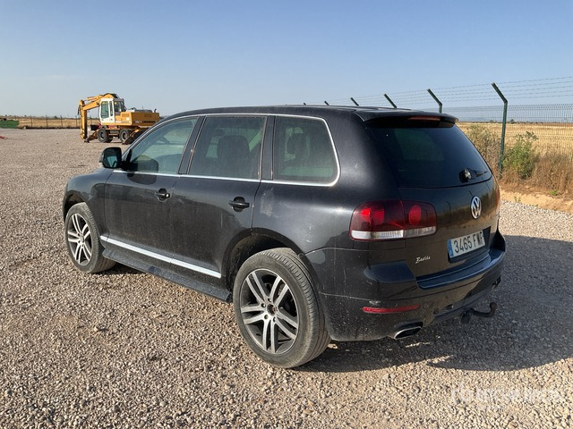 2007 Volkswagen Touareg 4WD 3.0D SUV - سيارة دفع رباعي: صور 4 2007 Volkswagen Touareg 4WD 3.0D SUV - سيارة دفع رباعي: صور 4