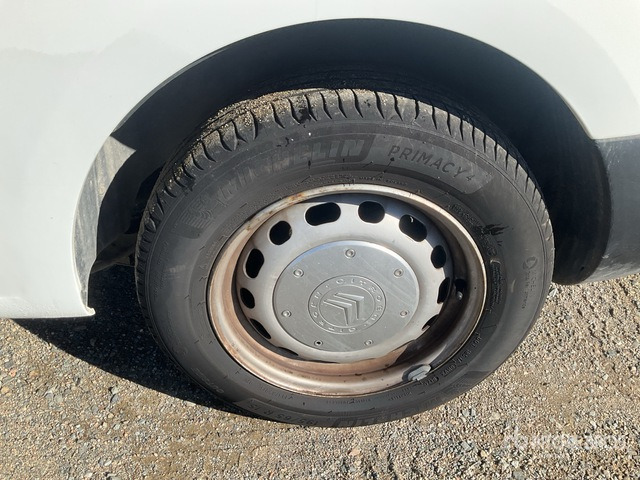 2010 Citroen Berlingo HDI 75 Van Truck - الشاحنات الصغيرة: صور 4 2010 Citroen Berlingo HDI 75 Van Truck - الشاحنات الصغيرة: صور 4