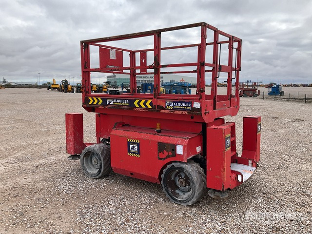2011 Manitou 120SC 4x4 Diesel Scissor Lift - رافعات مقصية: صور 3 2011 Manitou 120SC 4x4 Diesel Scissor Lift - رافعات مقصية: صور 3