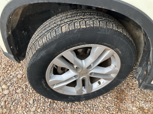 2012 Nissan X-Trail Automobile - سيارة دفع رباعي: صور 4 2012 Nissan X-Trail Automobile - سيارة دفع رباعي: صور 4