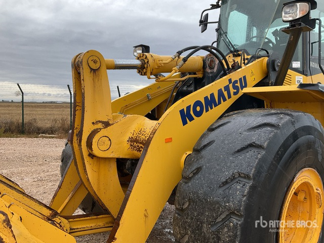 2015 Komatsu WA380-7 Wheel Loader - اللودر بعجل: صور 4 2015 Komatsu WA380-7 Wheel Loader - اللودر بعجل: صور 4