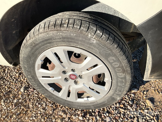 2016 Fiat Doblo Van Truck - الشاحنات الصغيرة: صور 4 2016 Fiat Doblo Van Truck - الشاحنات الصغيرة: صور 4