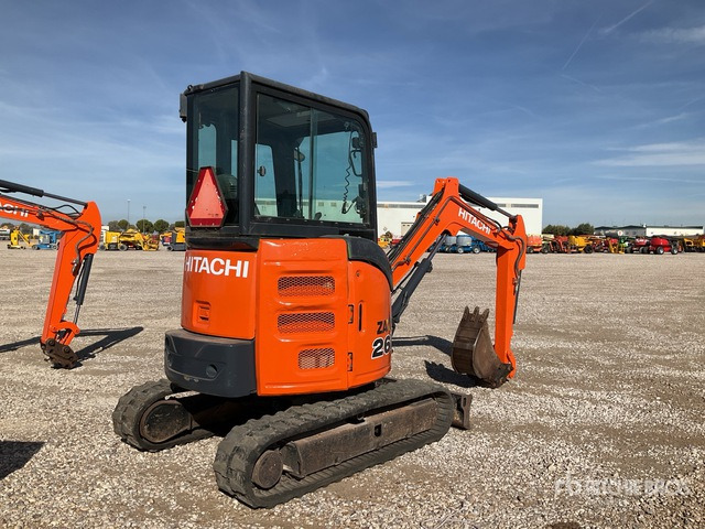2016 Hitachi ZX26U-5 Mini Excavator: <6.6t - حفارة مصغرة: صور 4 2016 Hitachi ZX26U-5 Mini Excavator: <6.6t - حفارة مصغرة: صور 4