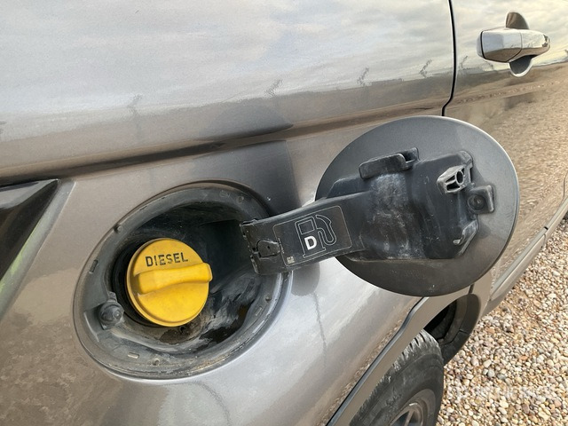 2017 Land Rover Evoque SUV - سيارة دفع رباعي: صور 5 2017 Land Rover Evoque SUV - سيارة دفع رباعي: صور 5