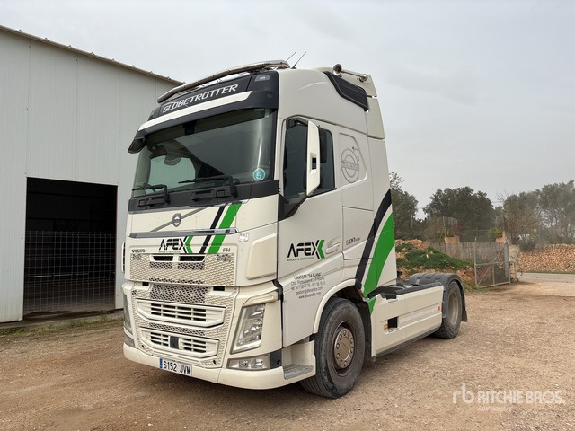 2017 Volvo FH500 4x2 S/A Sleeper Truck Tractor - شاحنة جرار: صور 1 2017 Volvo FH500 4x2 S/A Sleeper Truck Tractor - شاحنة جرار: صور 1