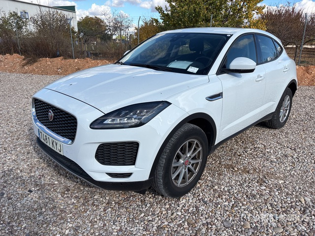 2019 Jaguar E Pace SUV - سيارة دفع رباعي: صور 2 2019 Jaguar E Pace SUV - سيارة دفع رباعي: صور 2