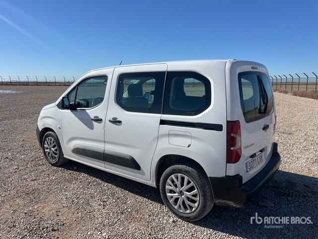 2021 Citroen Berlingo Passenger Van - حافلة صغيرة, ميكروباص: صور 2 2021 Citroen Berlingo Passenger Van - حافلة صغيرة, ميكروباص: صور 2