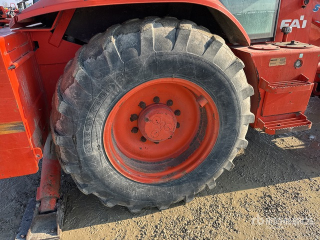 1995 FAI 898 Backhoe Loader - حفار متعدد الاستخدام: صور 4 1995 FAI 898 Backhoe Loader - حفار متعدد الاستخدام: صور 4