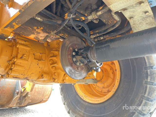 2002 Liebherr L538 Pala gommata - اللودر بعجل: صور 4 2002 Liebherr L538 Pala gommata - اللودر بعجل: صور 4