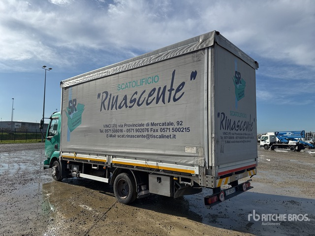 2004 Renault Midlum 4x2 Curtain Side Truck - شاحنة ستارة: صور 3 2004 Renault Midlum 4x2 Curtain Side Truck - شاحنة ستارة: صور 3