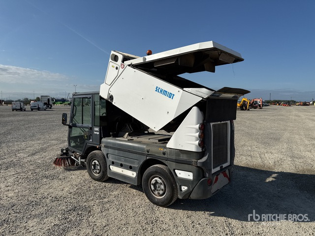 2006 Schmidt Compact 200 Autocarro spazzatrice - سياره كنس شوارع: صور 3 2006 Schmidt Compact 200 Autocarro spazzatrice - سياره كنس شوارع: صور 3