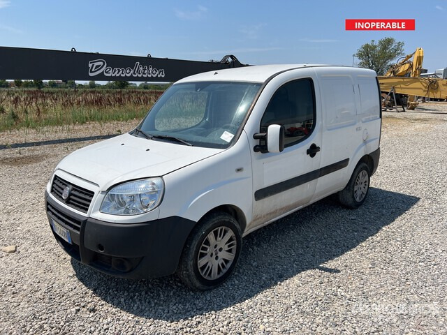 2008 Fiat Doblo (Inoperable) Van Truck - فان المدمجة: صور 1 2008 Fiat Doblo (Inoperable) Van Truck - فان المدمجة: صور 1
