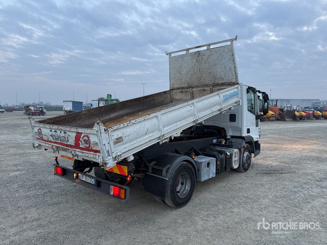 2008 Iveco Eurocargo 75E16 4x2 Dump Truck: Light Duty - قلابات: صور 3 2008 Iveco Eurocargo 75E16 4x2 Dump Truck: Light Duty - قلابات: صور 3