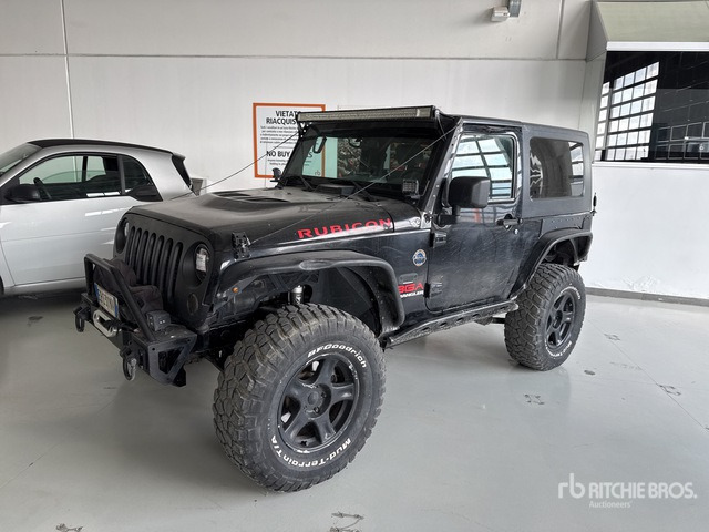 2009 Chrysler Jeep Wrangler Rubicon SUV Sport Utility Vehicle - سيارة دفع رباعي: صور 1 2009 Chrysler Jeep Wrangler Rubicon SUV Sport Utility Vehicle - سيارة دفع رباعي: صور 1