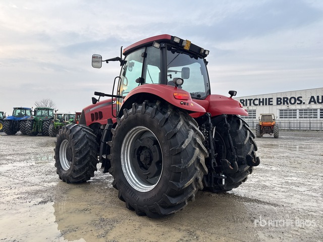 2010 Case Magnum 335 4WD Tractor - جرار: صور 2 2010 Case Magnum 335 4WD Tractor - جرار: صور 2