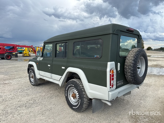 2010 Iveco Massif 4x4 SUV - سيارة دفع رباعي: صور 3 2010 Iveco Massif 4x4 SUV - سيارة دفع رباعي: صور 3