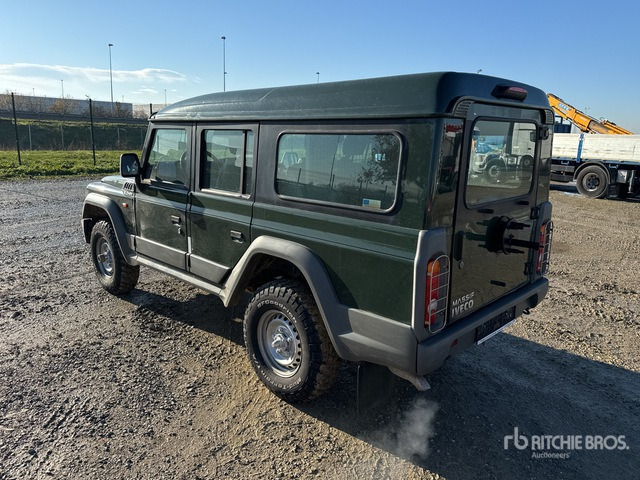 2010 Iveco Massif 4x4 SUV - سيارة دفع رباعي: صور 2 2010 Iveco Massif 4x4 SUV - سيارة دفع رباعي: صور 2