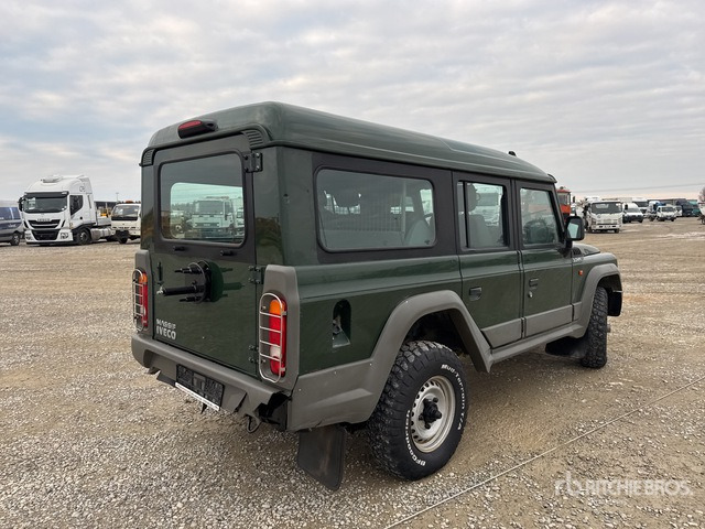 2010 Iveco Massif 4x4 SUV - سيارة دفع رباعي: صور 3 2010 Iveco Massif 4x4 SUV - سيارة دفع رباعي: صور 3