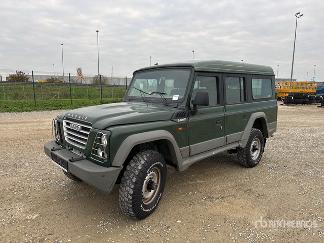 2010 Iveco Massif 4x4 SUV - سيارة دفع رباعي: صور 1 2010 Iveco Massif 4x4 SUV - سيارة دفع رباعي: صور 1
