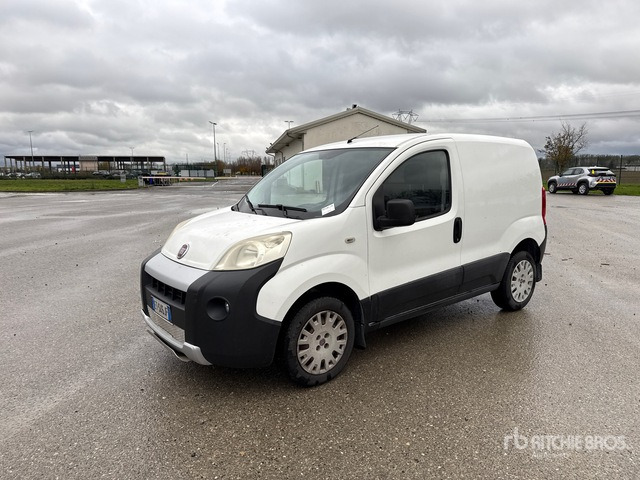 2013 Fiat Fiorino Van Truck - بصندوق مغلق شاحنة: صور 1 2013 Fiat Fiorino Van Truck - بصندوق مغلق شاحنة: صور 1