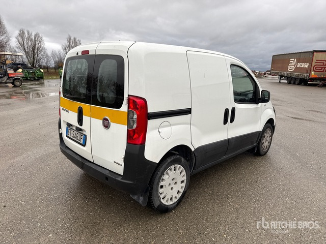 2013 Fiat Fiorino Van Truck - بصندوق مغلق شاحنة: صور 3 2013 Fiat Fiorino Van Truck - بصندوق مغلق شاحنة: صور 3