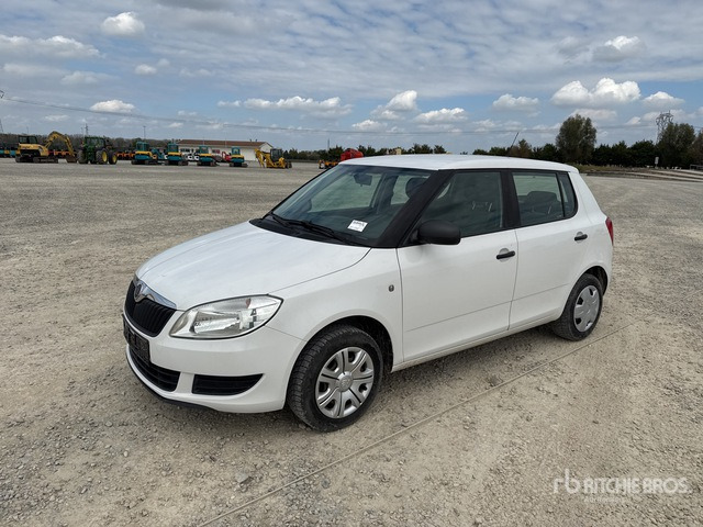 2013 Skoda Fabia Autovettura - سيارة: صور 1 2013 Skoda Fabia Autovettura - سيارة: صور 1