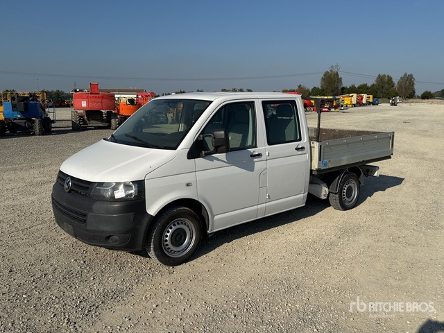 2014 Volkswagen Transporter Crew Cab Flatbed Truck - الشاحنات الصغيرة المسطحة: صور 1 2014 Volkswagen Transporter Crew Cab Flatbed Truck - الشاحنات الصغيرة المسطحة: صور 1