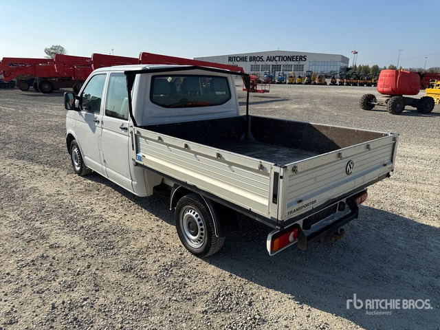 2014 Volkswagen Transporter Crew Cab Flatbed Truck - الشاحنات الصغيرة المسطحة: صور 3 2014 Volkswagen Transporter Crew Cab Flatbed Truck - الشاحنات الصغيرة المسطحة: صور 3