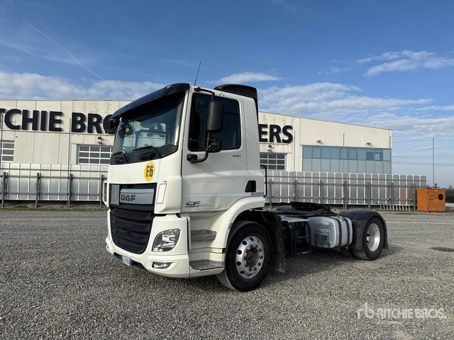 2015 DAF CF440 - شاحنة جرار: صور 1 2015 DAF CF440 - شاحنة جرار: صور 1