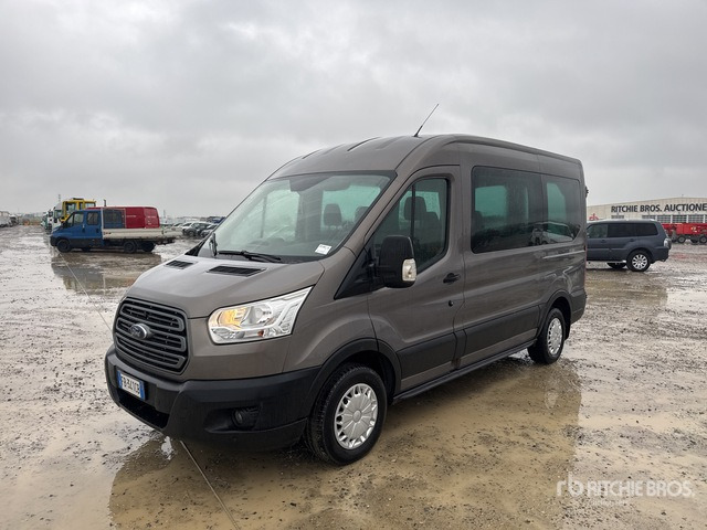 2015 Ford Transit 310T125 6-Seat Mini Bus - حافلة: صور 1 2015 Ford Transit 310T125 6-Seat Mini Bus - حافلة: صور 1