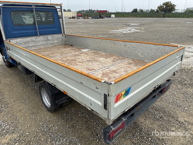 2015 Iveco Daily 35C11 Flatbed Truck - شاحنات مسطحة: صور 5 2015 Iveco Daily 35C11 Flatbed Truck - شاحنات مسطحة: صور 5