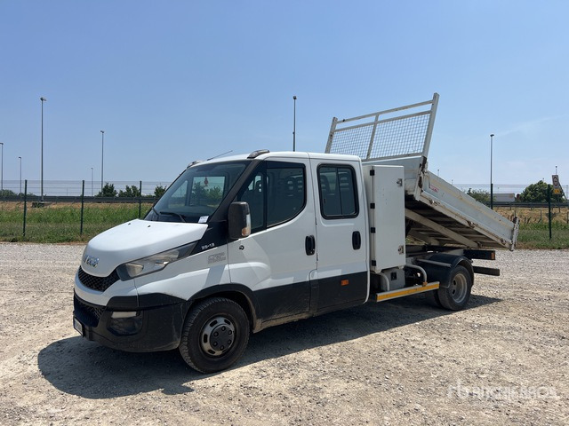 2015 Iveco Daily 35C13 Crew Cab Dump Truck: Light Duty - قلاب صغير: صور 2 2015 Iveco Daily 35C13 Crew Cab Dump Truck: Light Duty - قلاب صغير: صور 2