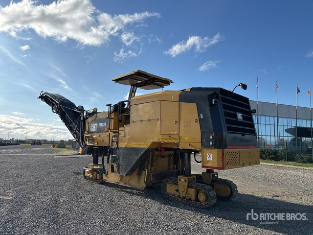 2017 Cat PM620 Tracked Cold Planer - ماكينات لصقل الأسفلت: صور 2 2017 Cat PM620 Tracked Cold Planer - ماكينات لصقل الأسفلت: صور 2