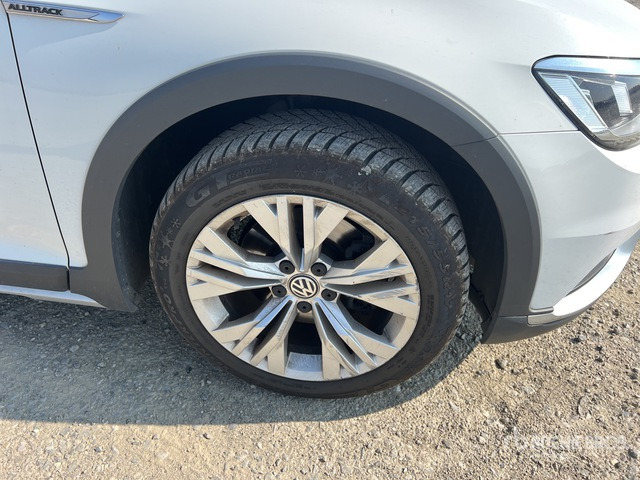 2018 Volkswagen Passat ALLTRACK SW VARIANT 2.0 TDI SCR ... Automobile - سيارة: صور 5 2018 Volkswagen Passat ALLTRACK SW VARIANT 2.0 TDI SCR ... Automobile - سيارة: صور 5