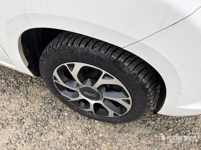 2019 Fiat 500L Automobile - سيارة: صور 5 2019 Fiat 500L Automobile - سيارة: صور 5