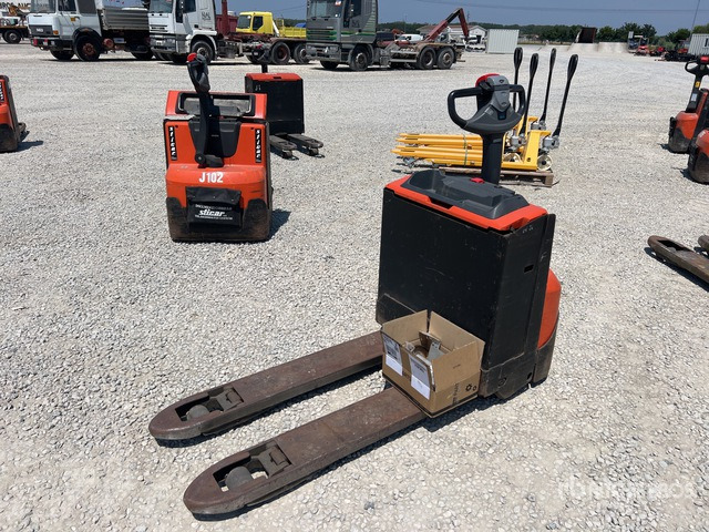 2019 Toyota LWE180 Electric Pallet Jack - معدات الرفع منخفض المستوى: صور 2 2019 Toyota LWE180 Electric Pallet Jack - معدات الرفع منخفض المستوى: صور 2