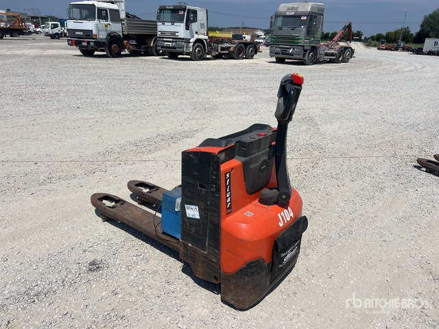2019 Toyota LWE180 Electric Pallet Jack - معدات الرفع منخفض المستوى: صور 4 2019 Toyota LWE180 Electric Pallet Jack - معدات الرفع منخفض المستوى: صور 4
