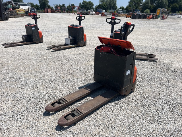 2019 Toyota LWE180 Electric Pallet Jack - معدات الرفع منخفض المستوى: صور 2 2019 Toyota LWE180 Electric Pallet Jack - معدات الرفع منخفض المستوى: صور 2