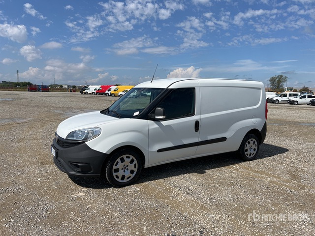2020 Fiat Doblo CARGO MAXI 1.6 MJET 120CV LOUNGE Van Truck - فان المدمجة: صور 1 2020 Fiat Doblo CARGO MAXI 1.6 MJET 120CV LOUNGE Van Truck - فان المدمجة: صور 1