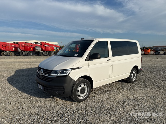 2020 Volkswagen Transporter 2.0 TDI BlueMotion SCR 110kW DSG Van Truck - فان: صور 2 2020 Volkswagen Transporter 2.0 TDI BlueMotion SCR 110kW DSG Van Truck - فان: صور 2