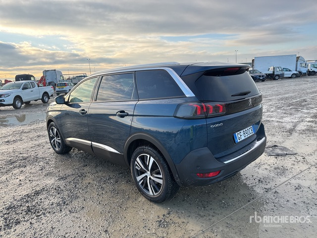 2021 Peugeot 5008 BLUEHDI 130CV ALLURE EAT8 S/S AUT. SUV - سيارة دفع رباعي: صور 2 2021 Peugeot 5008 BLUEHDI 130CV ALLURE EAT8 S/S AUT. SUV - سيارة دفع رباعي: صور 2