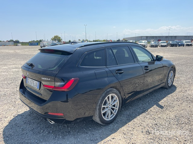 2022 BMW 320d Station wagon - سيارة ستيشن: صور 3 2022 BMW 320d Station wagon - سيارة ستيشن: صور 3