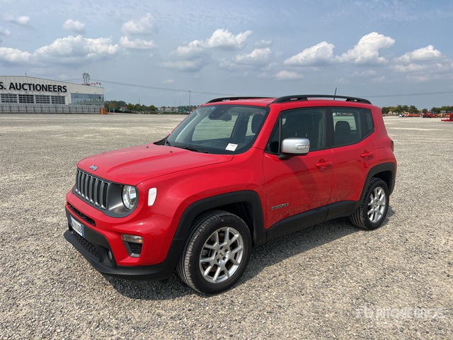 2022 Jeep Renegade Hybrid 4Xe SUV - سيارة دفع رباعي: صور 1 2022 Jeep Renegade Hybrid 4Xe SUV - سيارة دفع رباعي: صور 1