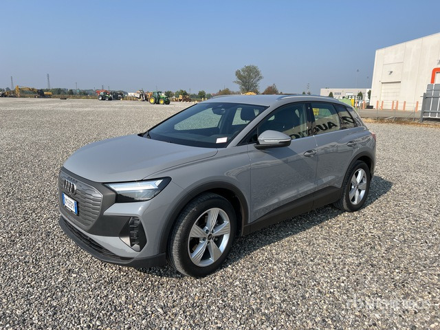 2023 Audi Q4 Electric E-TRON SUV - سيارة دفع رباعي: صور 3 2023 Audi Q4 Electric E-TRON SUV - سيارة دفع رباعي: صور 3